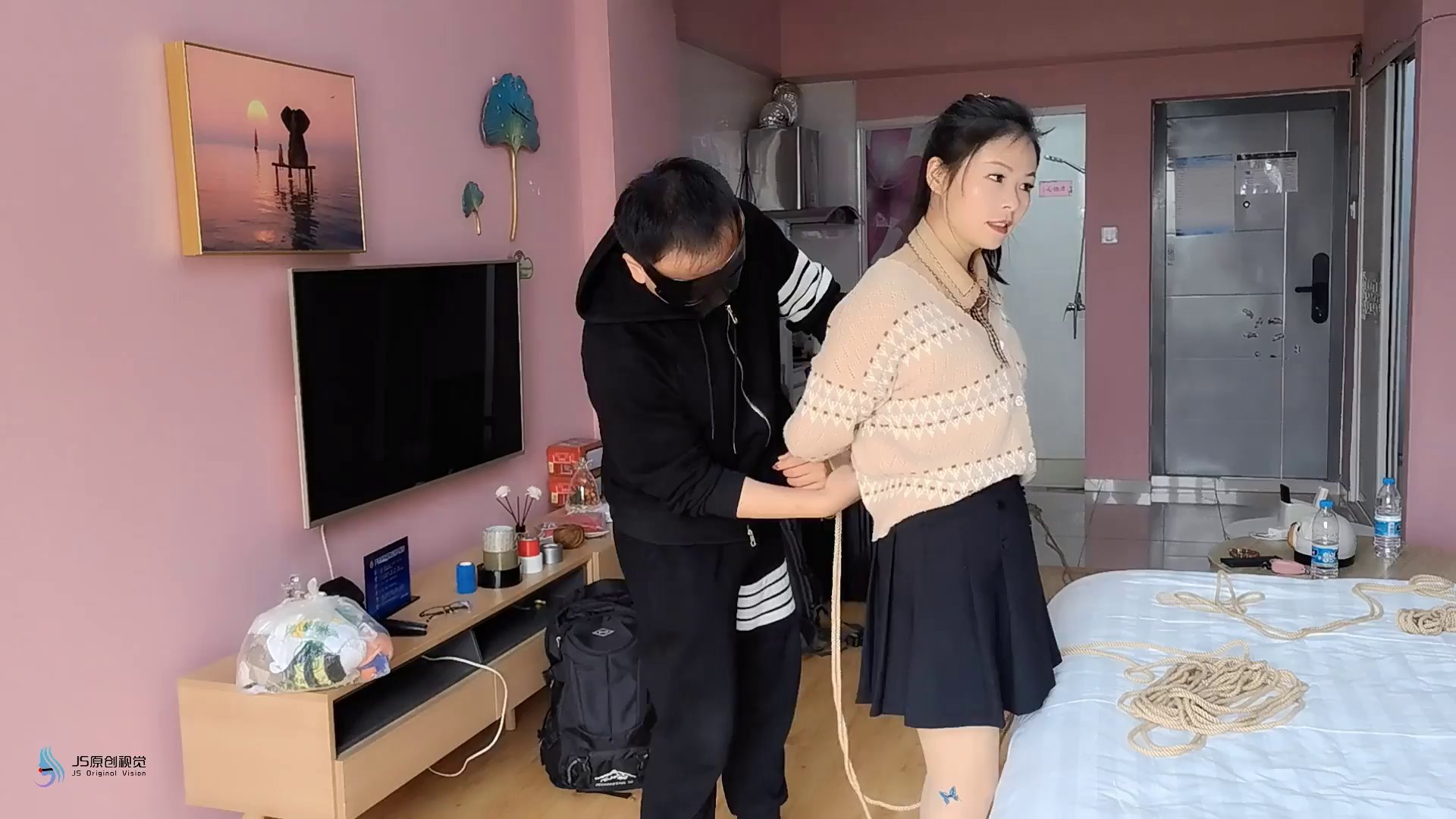 JS原创 日式捆绑SP挠痒堵嘴墙纸高超