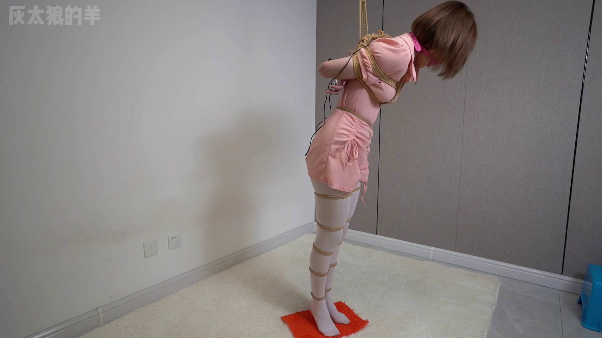 灰太狼的羊 短发女大学生被绳子支配与调教