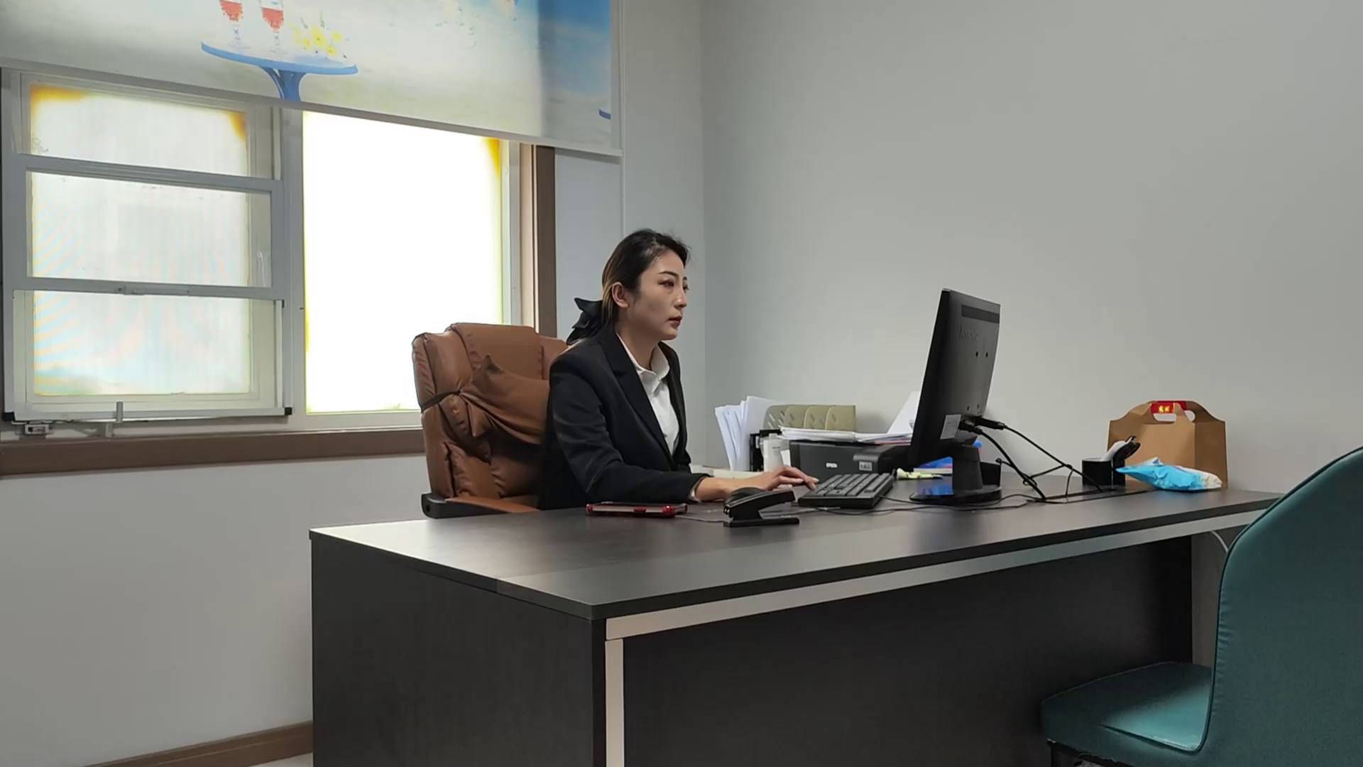 李大侠原创 女贪污犯的下场