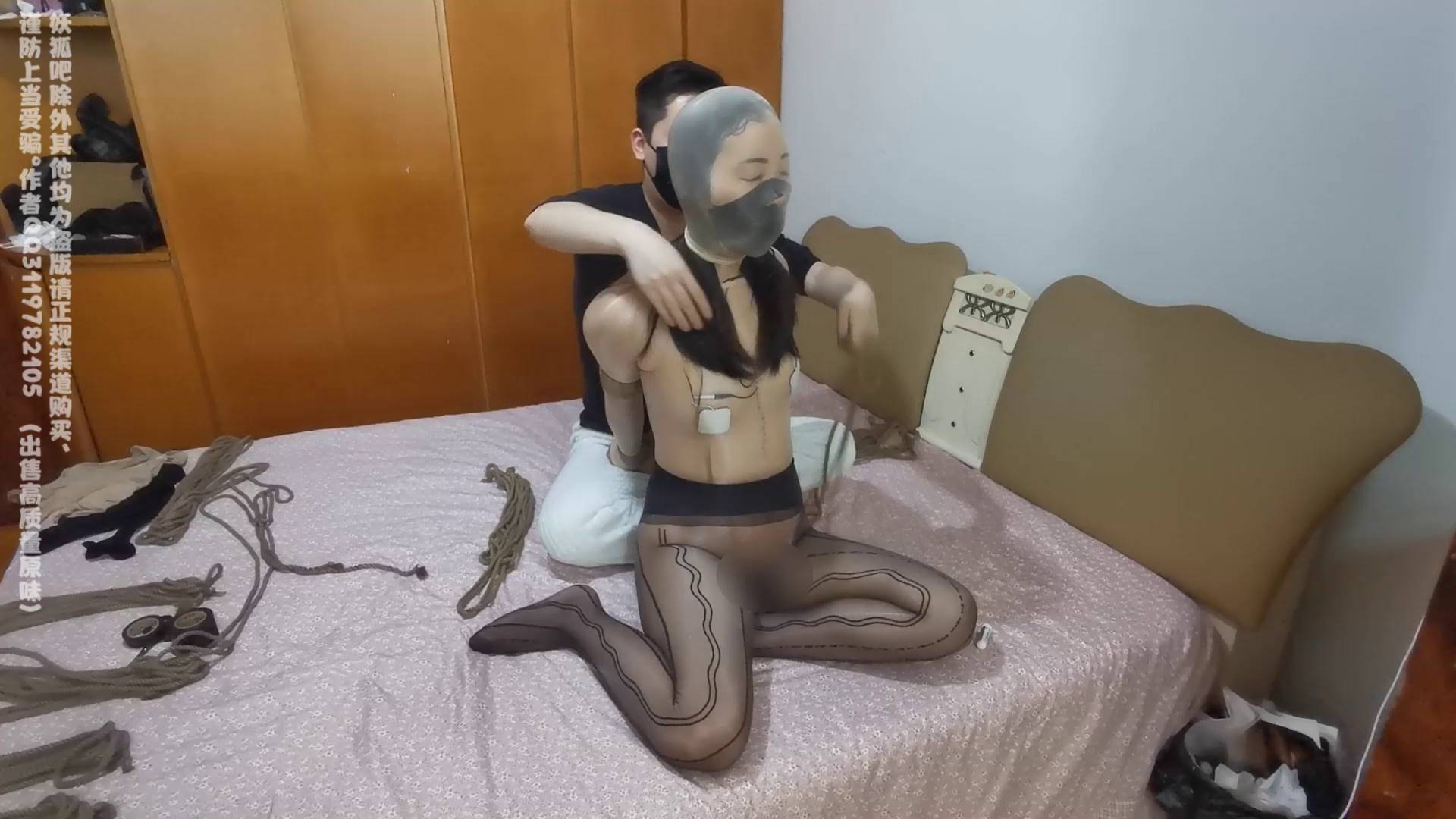 我的媳妇 （7层）多层丝袜套头再胶带缠绕重度子夕+电击、虐的眼泪汪汪、分腿驷马