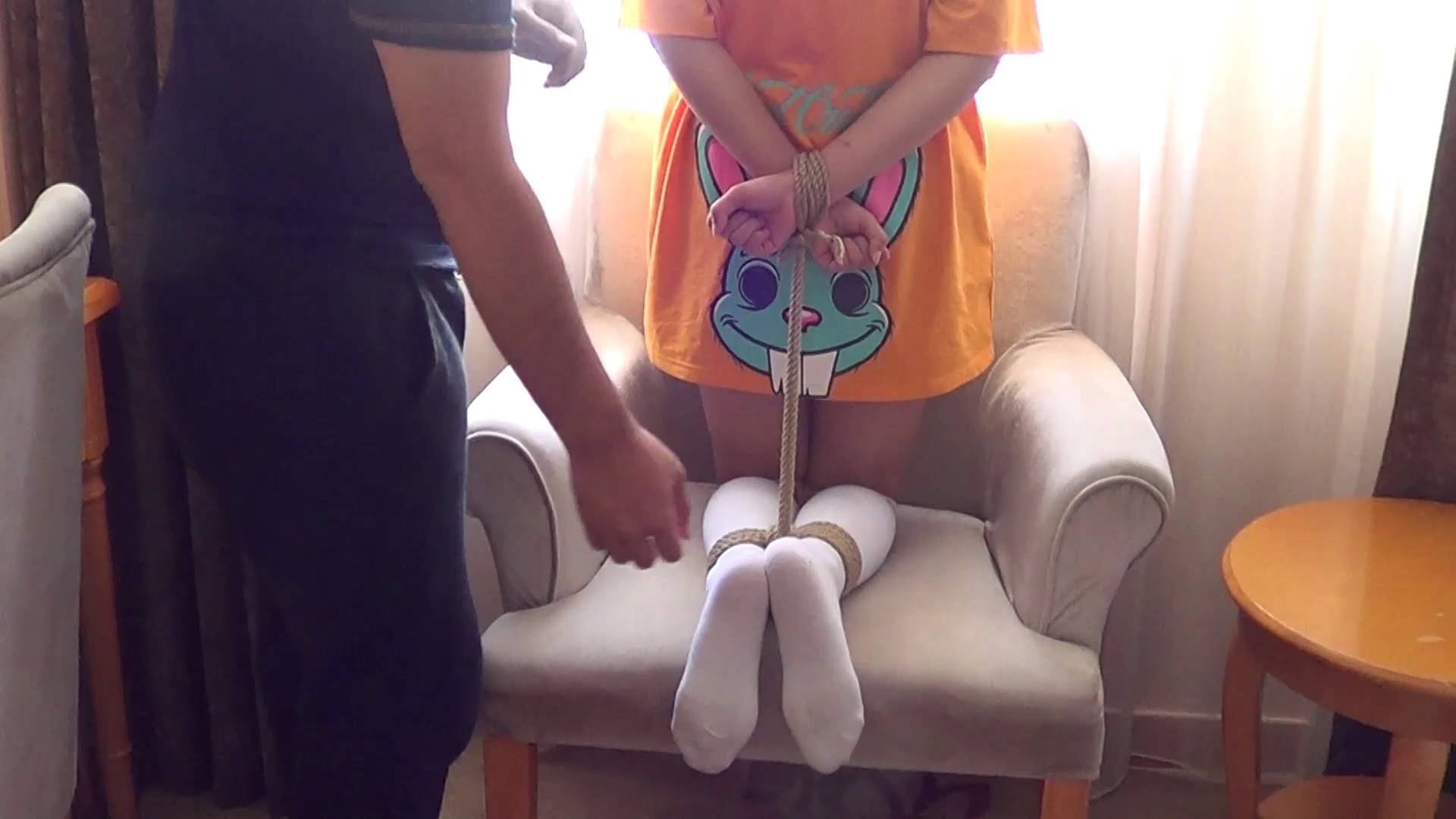 新月原创 02后的她 佳怡 开心TK 捆绑玩足