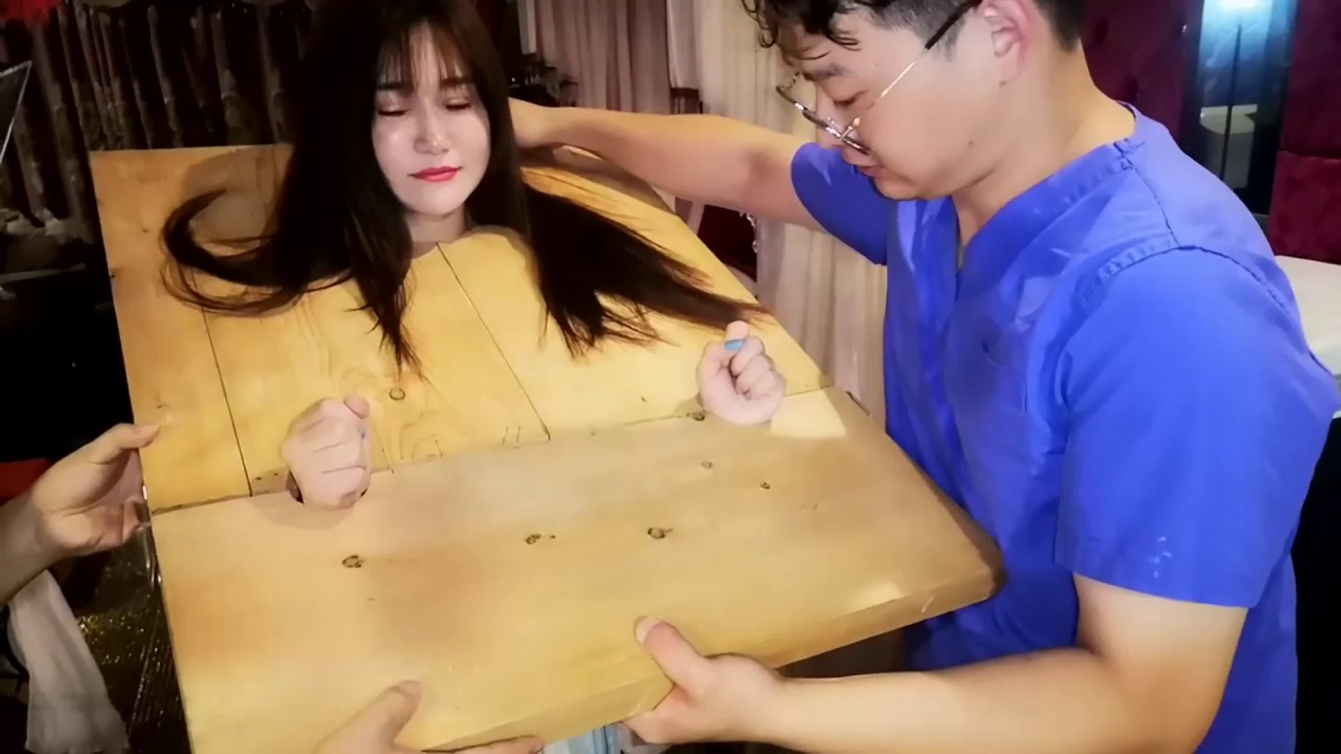 逍遥骑乐 超靓狐仙 II小狐仙在丝绸之路上被罗马商人捕获，不幸被贩卖给大汉帝国的鬼畜郡主