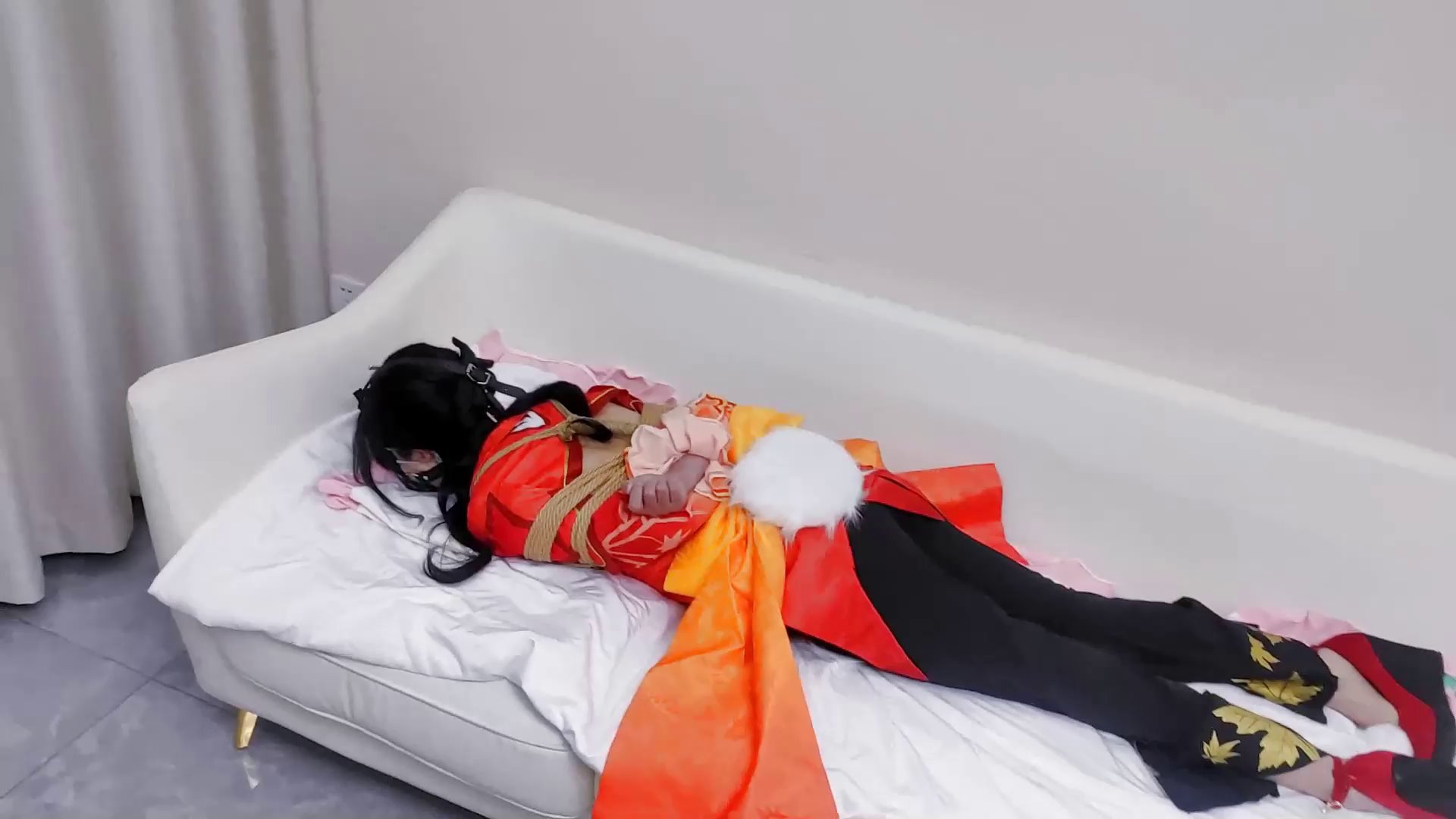 嗷大喵 定拍分腿驷马挣扎~公孙离原皮cos